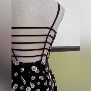 LA Hearts Cage Back Sunflower dress 🌻